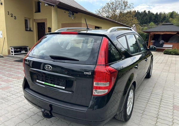 Kia Ceed cena 17900 przebieg: 217000, rok produkcji 2010 z Strzyżów małe 596